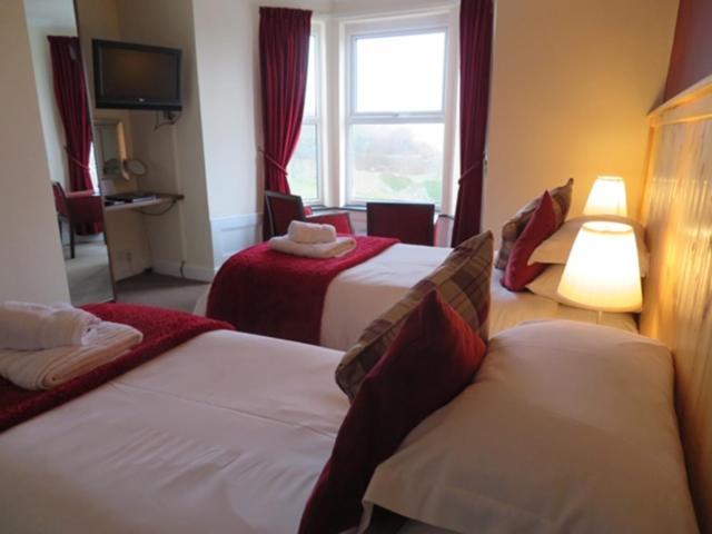 The Prince Llewelyn B&B Aberffraw Exterior photo