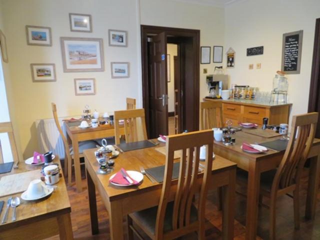 The Prince Llewelyn B&B Aberffraw Exterior photo